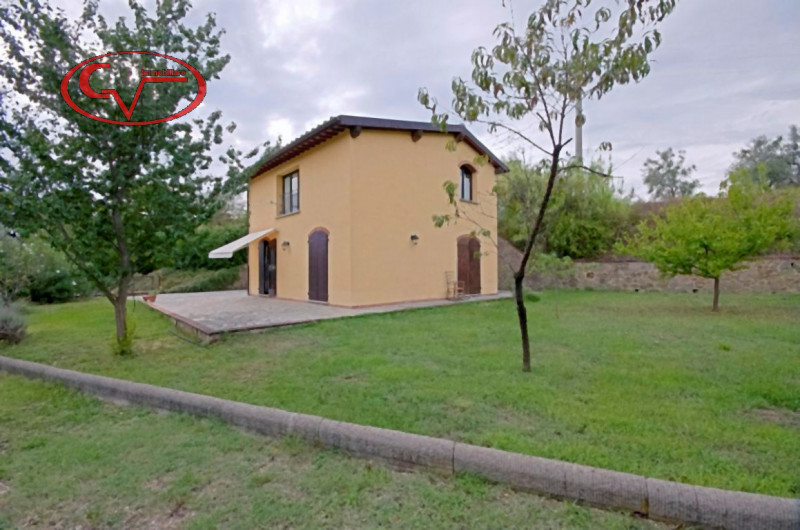 Villa in Vendita a Terranuova Bracciolini