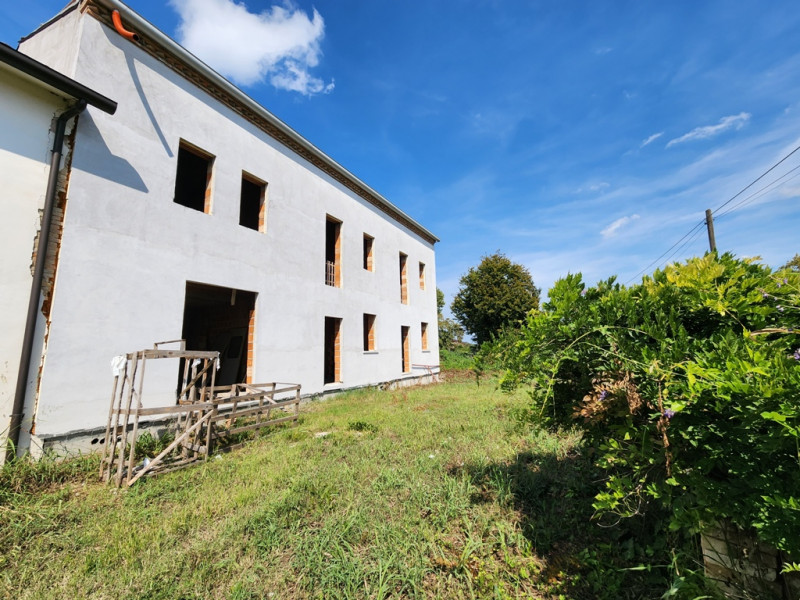 Villa a Schiera in vendita a Pontelongo, 4 locali, zona Località: Pontelongo, prezzo € 72.000 | PortaleAgenzieImmobiliari.it
