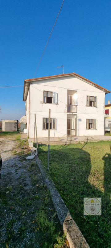 Villa in vendita a Stanghella, 5 locali, prezzo € 119.000 | PortaleAgenzieImmobiliari.it