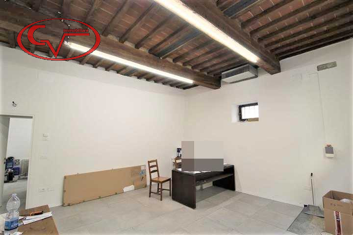 Ufficio / Studio in vendita a San Giovanni Valdarno, 2 locali, zona ro, prezzo € 65.000 | PortaleAgenzieImmobiliari.it