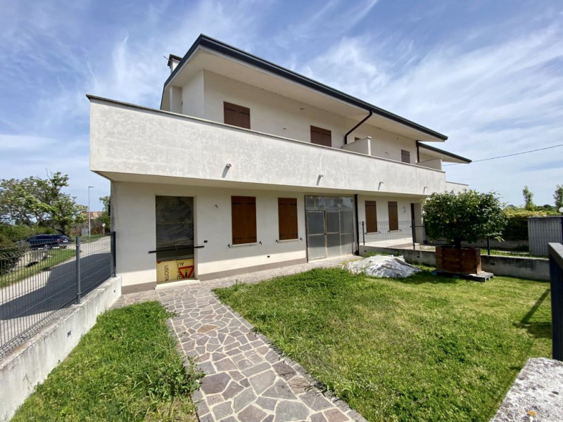 Villa a Schiera in vendita a Legnago - Zona: Vangadizza