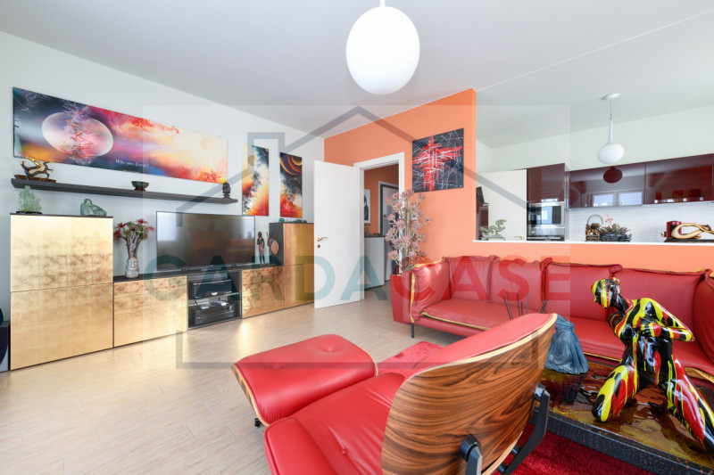 Appartamento in vendita a Desenzano del Garda, 4 locali, prezzo € 510.000 | PortaleAgenzieImmobiliari.it