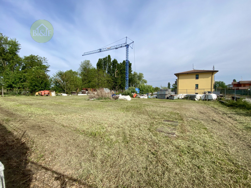 Terreno Edificabile Residenziale in vendita a Legnago - Zona: San Pietro
