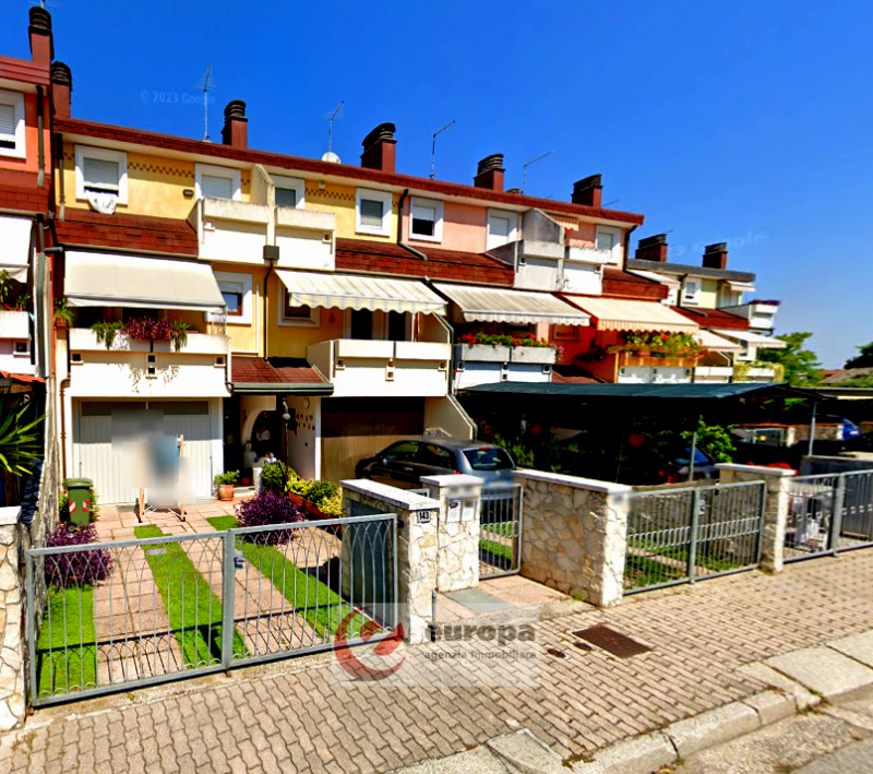 Villa a Schiera in vendita a Quinto Vicentino, 6 locali, prezzo € 195.000 | PortaleAgenzieImmobiliari.it