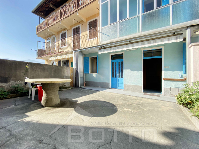 Villa in vendita a Omegna, 4 locali, zona no, prezzo € 40.000 | PortaleAgenzieImmobiliari.it