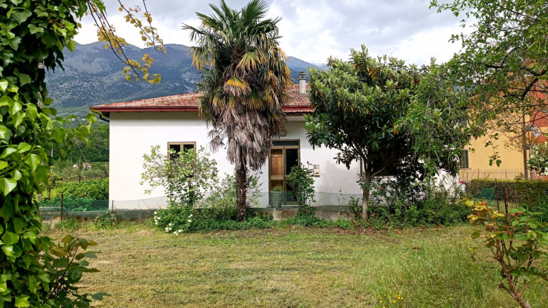 Villa in vendita a Sora, 3 locali, prezzo € 70.000 | PortaleAgenzieImmobiliari.it