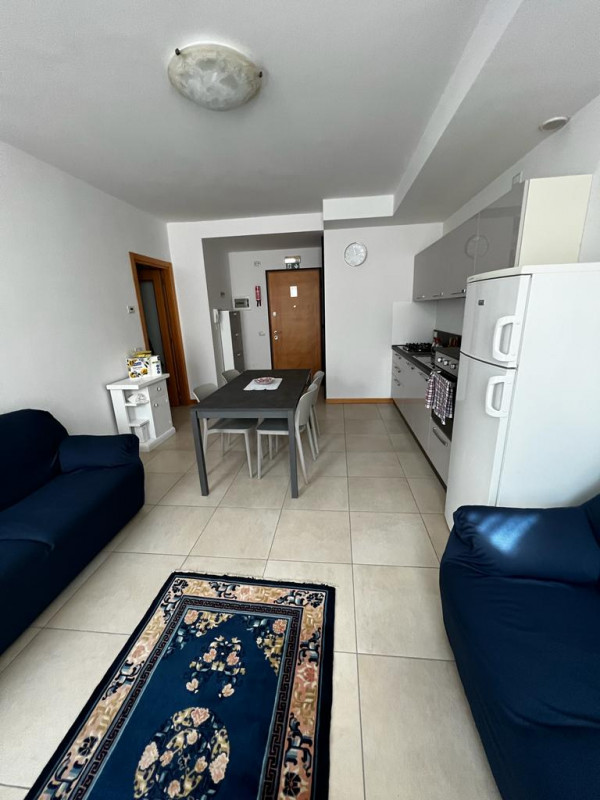 Appartamento in affitto a Roncade, 3 locali, zona Località: Roncade - Centro, prezzo € 430 | CambioCasa.it