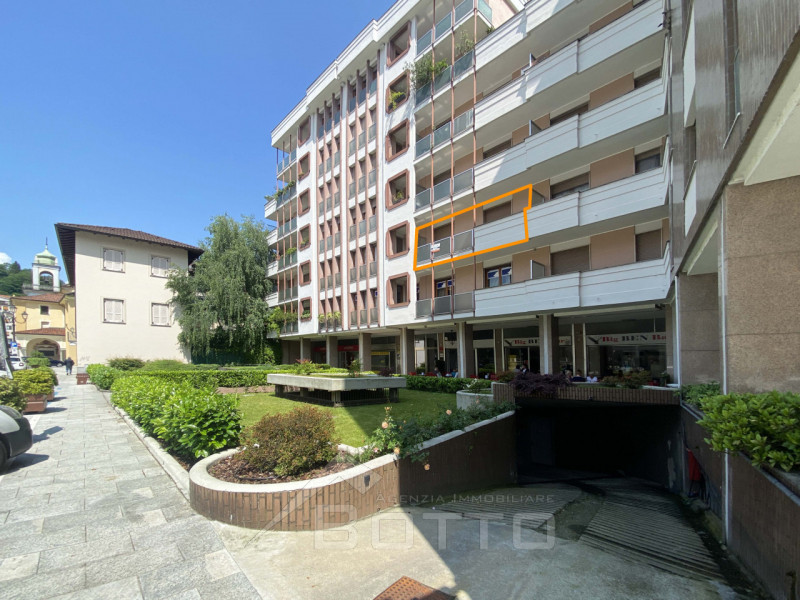 Appartamento in vendita a Borgosesia, 5 locali, zona Località: Borgosesia - Centro, prezzo € 149.000 | PortaleAgenzieImmobiliari.it