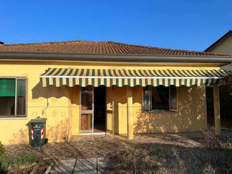 Villa in vendita a Grisignano di Zocco, 4 locali, zona na di Granfion, prezzo € 155.000 | PortaleAgenzieImmobiliari.it