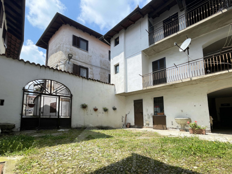 Appartamento in vendita a Soriso, 4 locali, zona Località: Soriso - Centro, prezzo € 72.000 | PortaleAgenzieImmobiliari.it