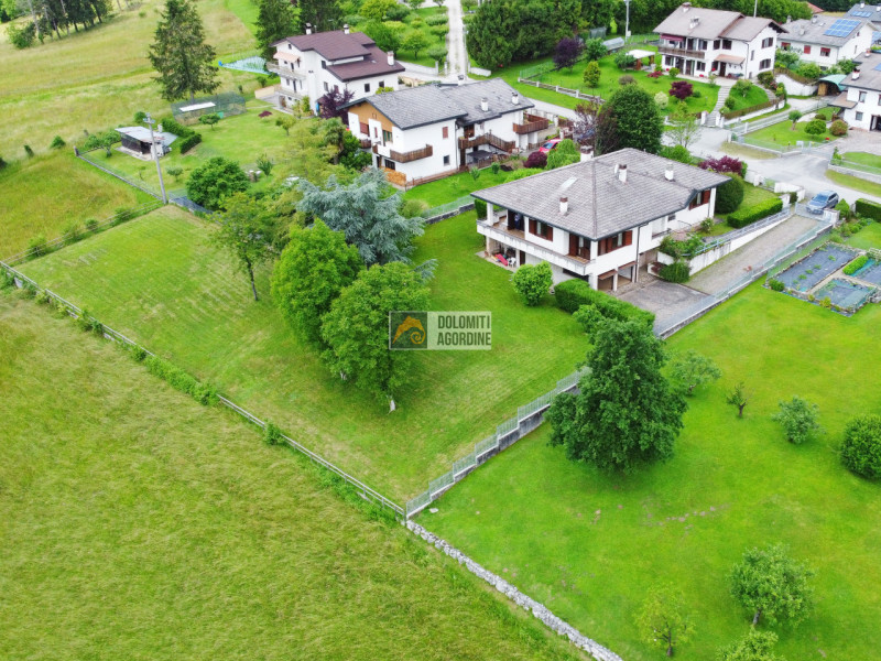 Villa in vendita a Belluno - Zona: Orzes