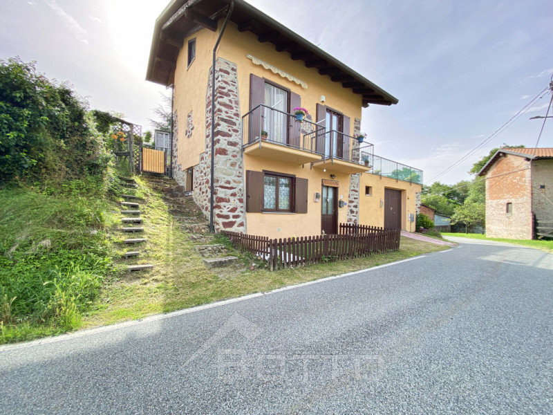 Villa in vendita a Roasio, 4 locali, zona Località: Roasio, prezzo € 150.000 | PortaleAgenzieImmobiliari.it