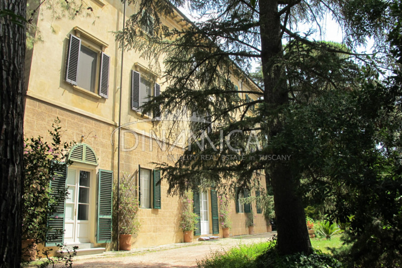 Villa in vendita a Vicopisano, 15 locali, prezzo € 1.580.000 | PortaleAgenzieImmobiliari.it