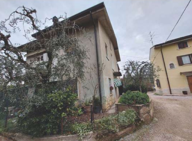 Appartamento in vendita a Lazise, 2 locali, zona Località: Lazise, prezzo € 45.000 | PortaleAgenzieImmobiliari.it