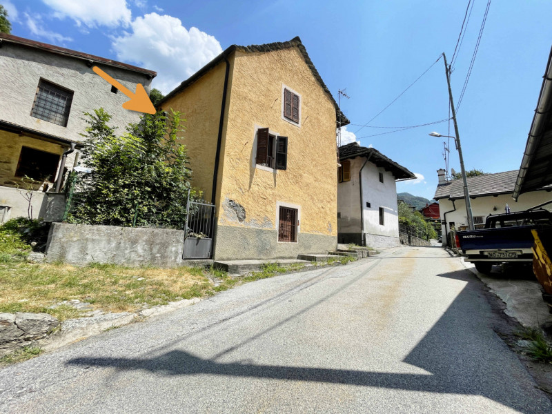 Villa a Schiera in vendita a Premosello-Chiovenda - Zona: Colloro