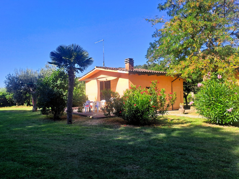 Villa in vendita a Tuoro sul Trasimeno, 2 locali, prezzo € 95.000 | PortaleAgenzieImmobiliari.it