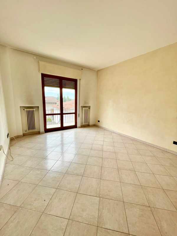 Appartamento in vendita a Monticello Conte Otto, 4 locali, zona zzale, prezzo € 118.000 | PortaleAgenzieImmobiliari.it
