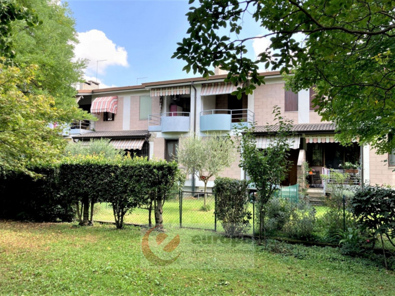 Villa a Schiera in vendita a Vicenza, 5 locali, zona Località: Cà Balbi, prezzo € 239.000 | PortaleAgenzieImmobiliari.it