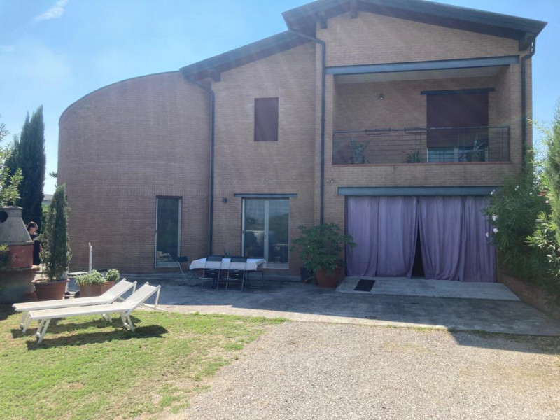 Villa in vendita a Calvisano - Zona: Viadana