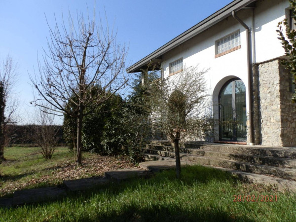 Villa in vendita a Parma, 6 locali, zona Località: Vigatto (Corcagnano, prezzo € 599.000 | PortaleAgenzieImmobiliari.it