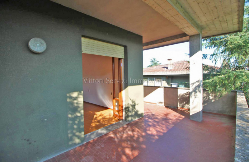 Appartamento in vendita a Torrita di Siena, 5 locali, prezzo € 100.000 | PortaleAgenzieImmobiliari.it