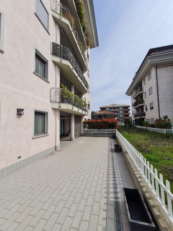 Appartamento in vendita a Buccinasco, 3 locali, prezzo € 385.000 | PortaleAgenzieImmobiliari.it