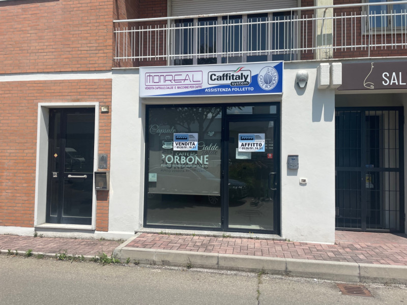 Negozio / Locale in vendita a Casalgrande