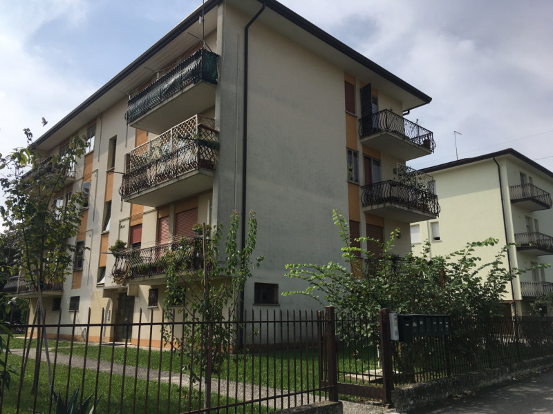 Appartamento in vendita a Pianiga, 4 locali, zona ago, prezzo € 73.333 | PortaleAgenzieImmobiliari.it