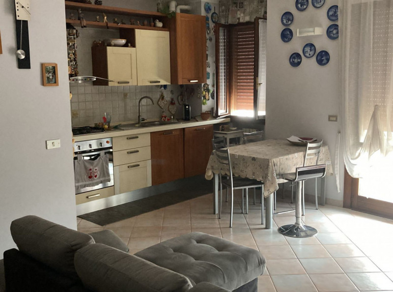 Appartamento in vendita a Suzzara, 3 locali, prezzo € 90.000 | PortaleAgenzieImmobiliari.it