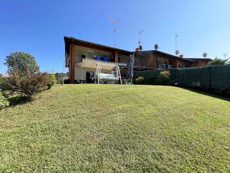 Villa a Schiera in vendita a Briga Novarese - Zona: Briga Novarese