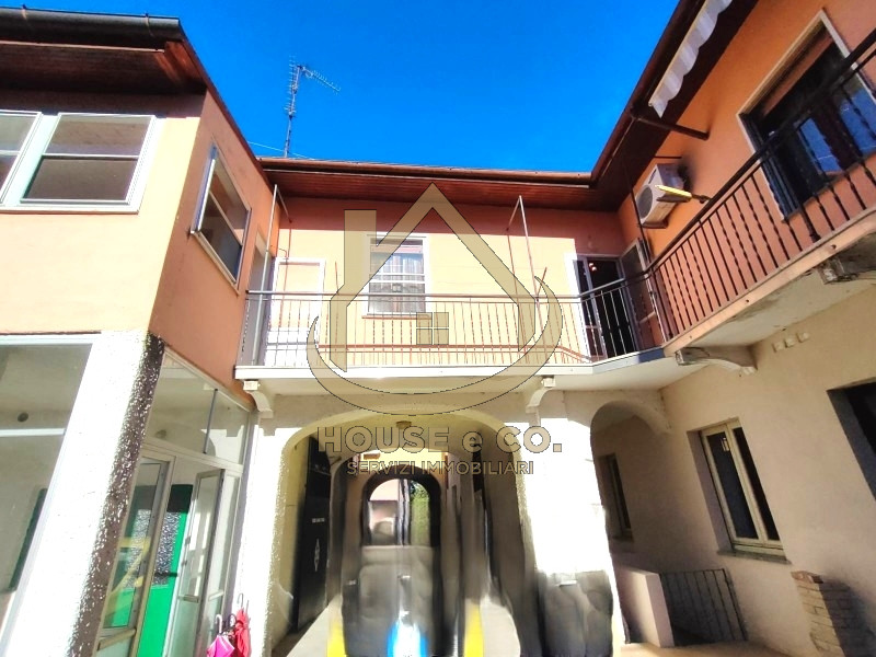 Appartamento in vendita a Cilavegna, 2 locali, zona Località: Cilavegna - Centro, prezzo € 65.000 | PortaleAgenzieImmobiliari.it