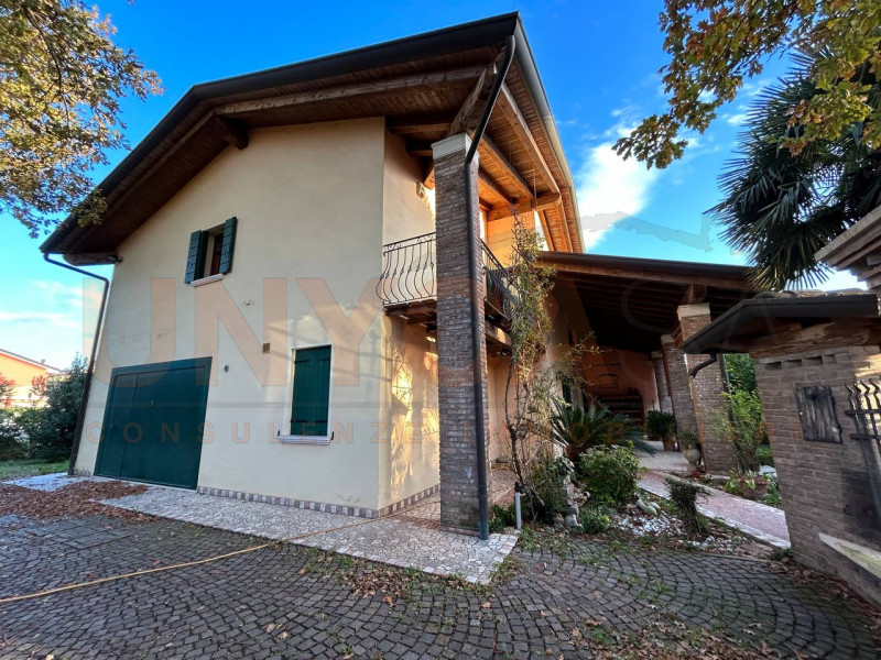 Villa in vendita a Villafranca Padovana, 6 locali, zona Località: Ronchi di Campanile, prezzo € 360.000 | PortaleAgenzieImmobiliari.it