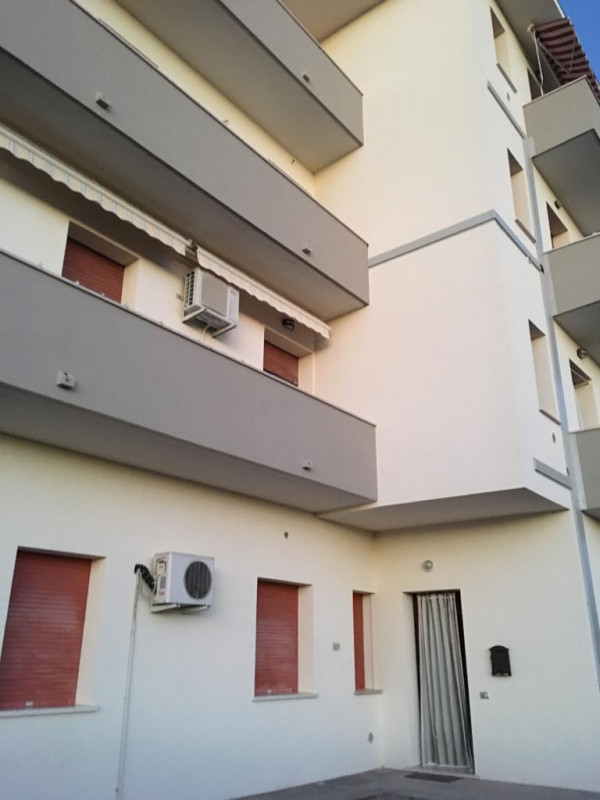 Appartamento in vendita a Trecenta, 5 locali, zona Località: Trecenta - Centro, prezzo € 72.000 | PortaleAgenzieImmobiliari.it