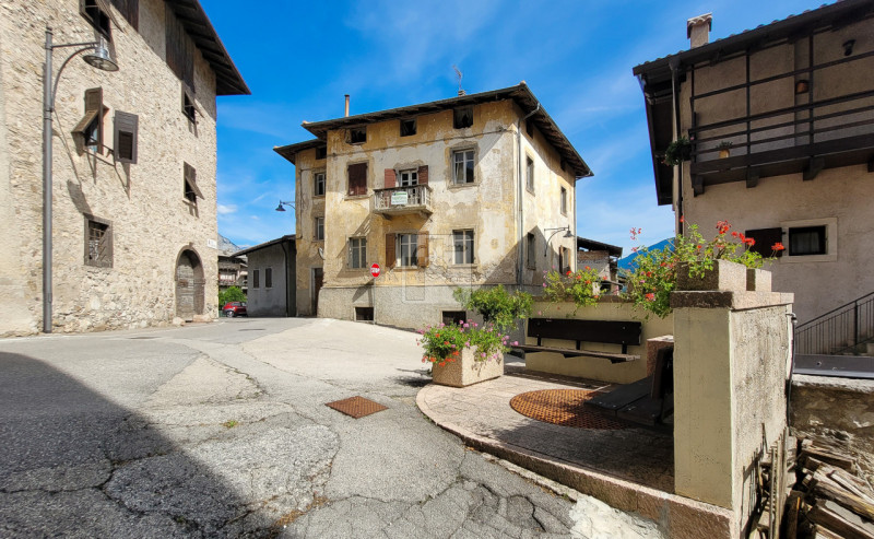 Villa a Schiera in vendita a Cavedine, 4 locali, zona ino, prezzo € 79.000 | PortaleAgenzieImmobiliari.it