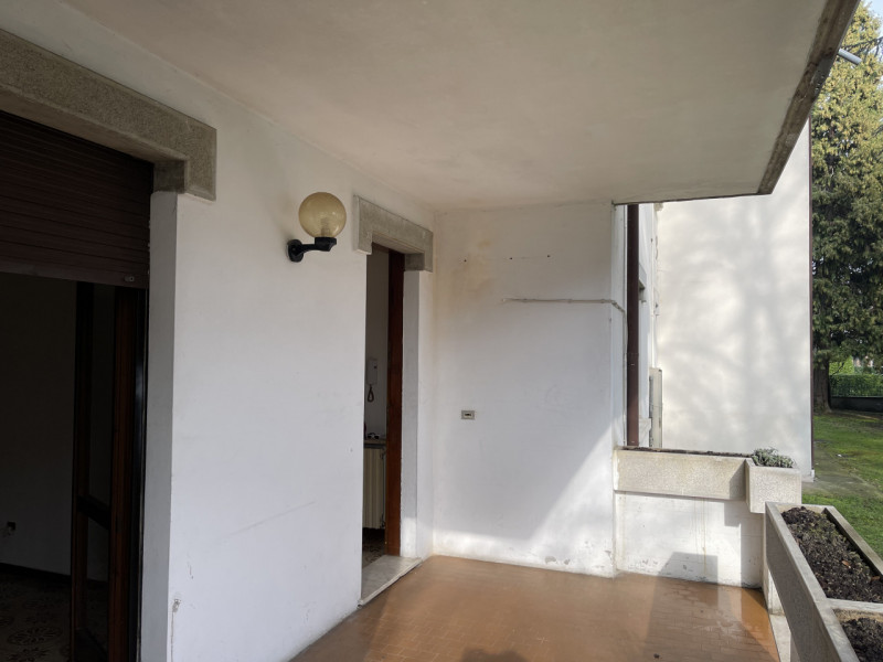 Appartamento in vendita a Suzzara, 4 locali, prezzo € 85.000 | PortaleAgenzieImmobiliari.it