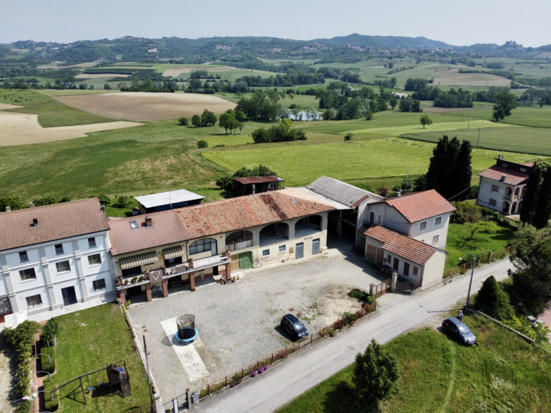 Rustico / Casale in vendita a Cerrina Monferrato, 5 locali, prezzo € 80.000 | PortaleAgenzieImmobiliari.it