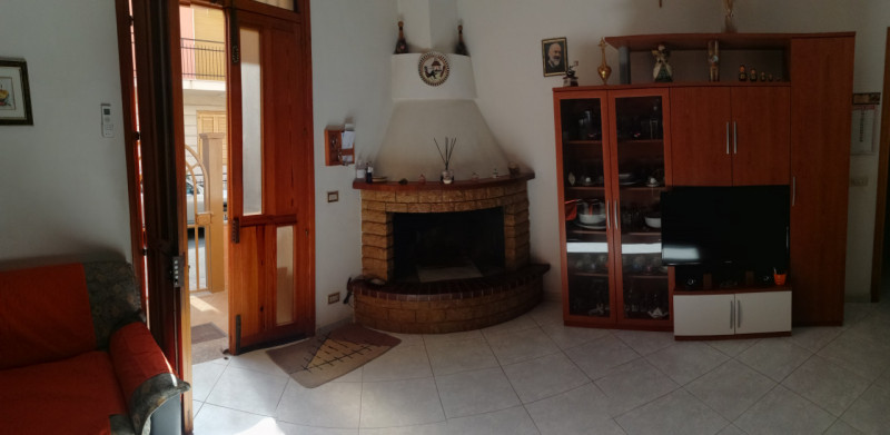 Appartamento in vendita a Avola, 4 locali, prezzo € 195.000 | PortaleAgenzieImmobiliari.it