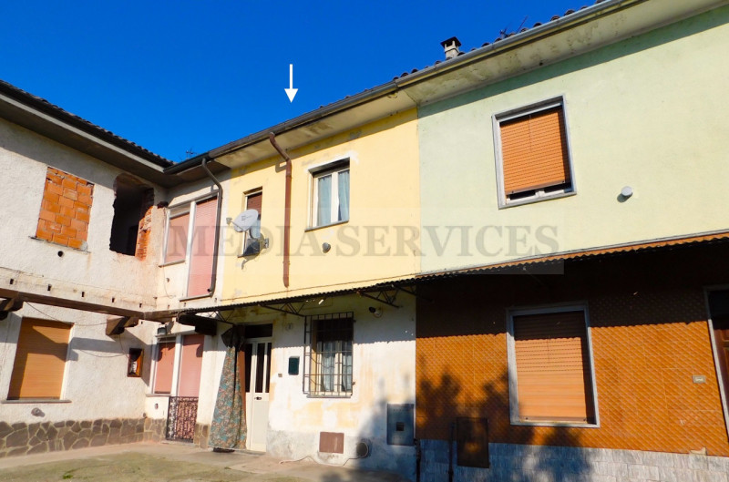 Villa a Schiera in vendita a Sannazzaro de' Burgondi, 2 locali, zona Località: Sannazzaro Dè Burgondi, prezzo € 15.000 | PortaleAgenzieImmobiliari.it