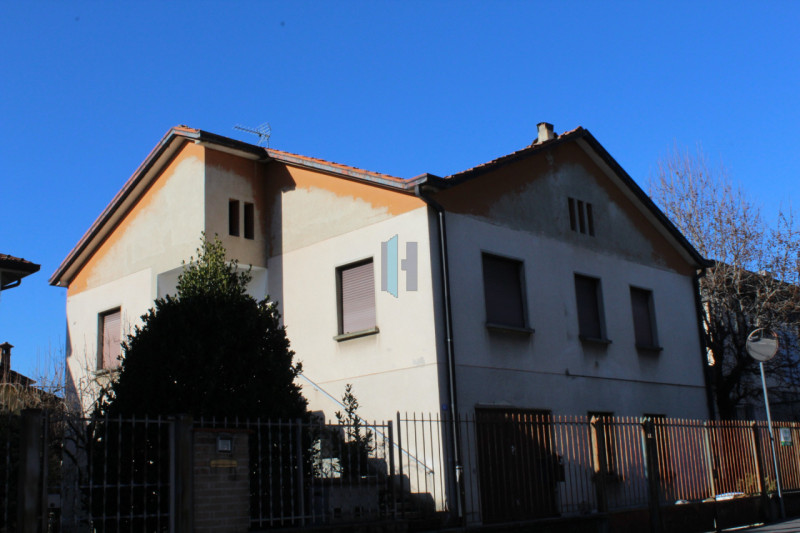Villa in vendita a Mozzo, 5 locali, zona Località: Mozzo, prezzo € 278.000 | PortaleAgenzieImmobiliari.it