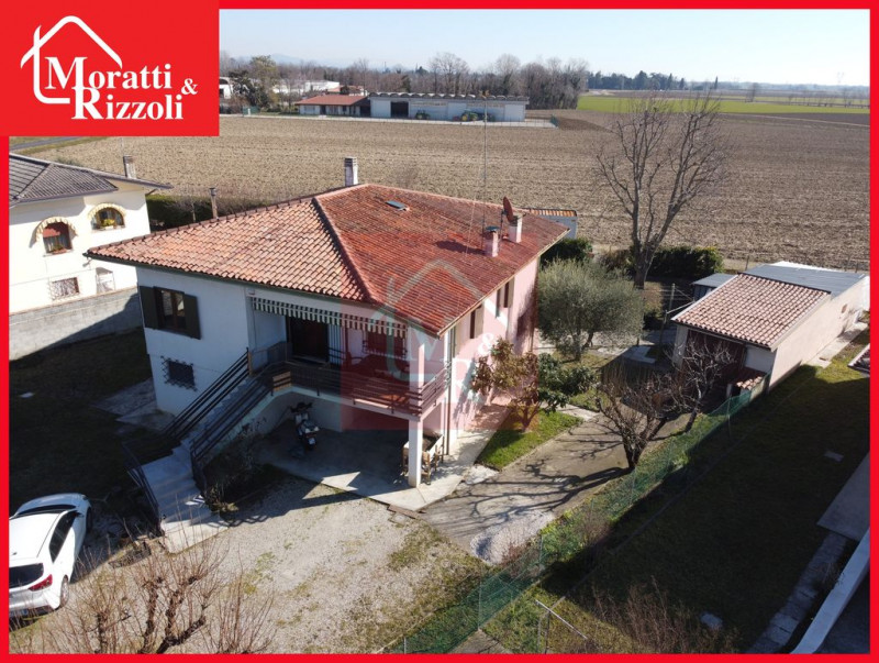 Villa in vendita a Aiello del Friuli, 7 locali, zona Località: Aiello del Friuli, prezzo € 255.000 | PortaleAgenzieImmobiliari.it