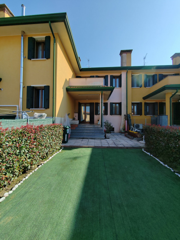 Villa a Schiera in vendita a Cona, 4 locali, zona lotte, prezzo € 158.000 | PortaleAgenzieImmobiliari.it