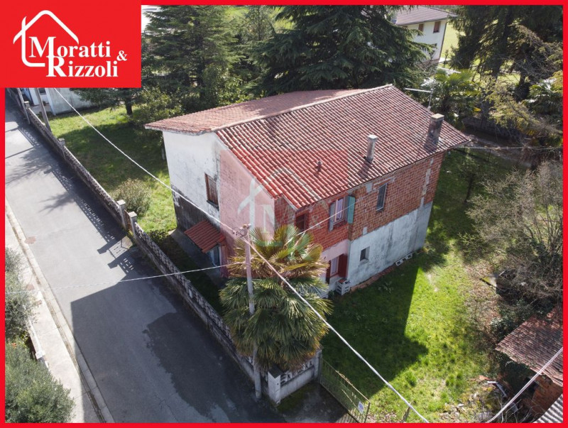 Villa Bifamiliare in vendita a San Giorgio di Nogaro, 6 locali, zona Località: San Giorgio di Nogaro, prezzo € 100.000 | PortaleAgenzieImmobiliari.it