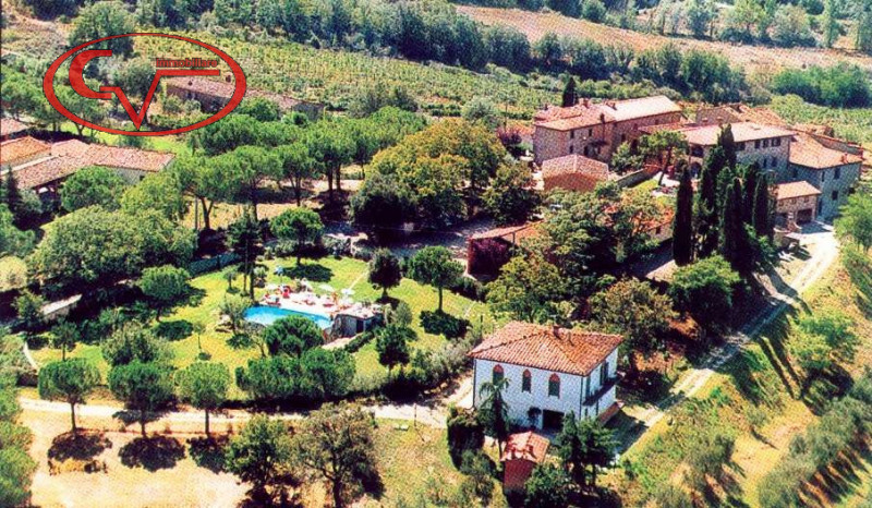 Villa in vendita a Bucine, 14 locali, prezzo € 1.290.000 | PortaleAgenzieImmobiliari.it