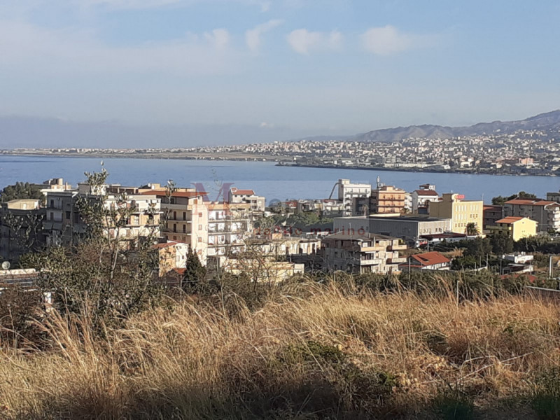 Terreno Edificabile Residenziale in vendita a Reggio Calabria - Zona: Pellaro