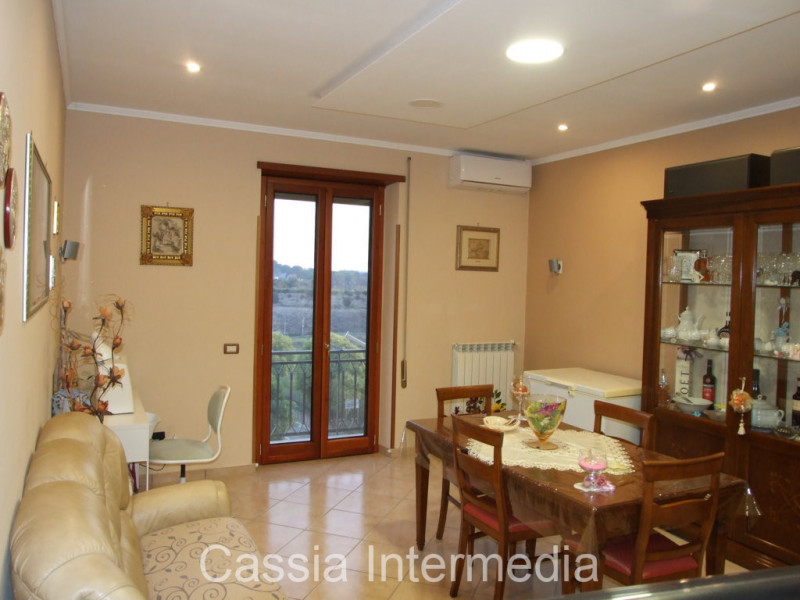 Appartamento in vendita a Nepi, 4 locali, prezzo € 128.000 | PortaleAgenzieImmobiliari.it