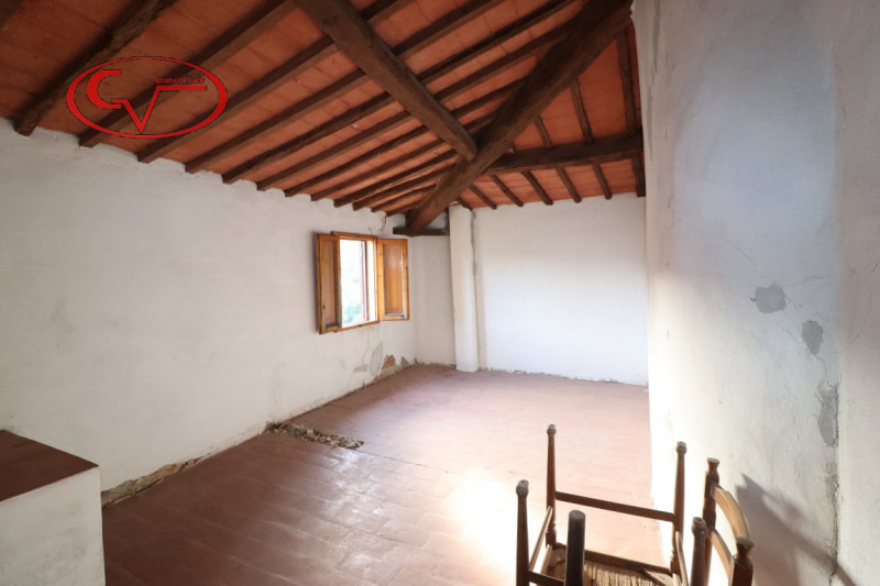 Villa a Schiera in vendita a Montevarchi, 4 locali, zona ne, prezzo € 36.000 | PortaleAgenzieImmobiliari.it
