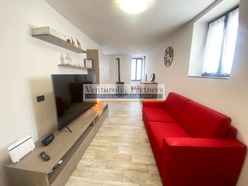 Appartamento in vendita a Salò, 3 locali, zona Località: Salò, prezzo € 290.000 | PortaleAgenzieImmobiliari.it