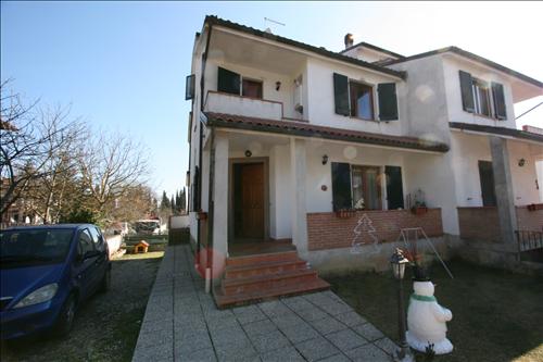 Villa a Schiera in vendita a Sinalunga, 3 locali, zona magno, prezzo € 180.000 | PortaleAgenzieImmobiliari.it
