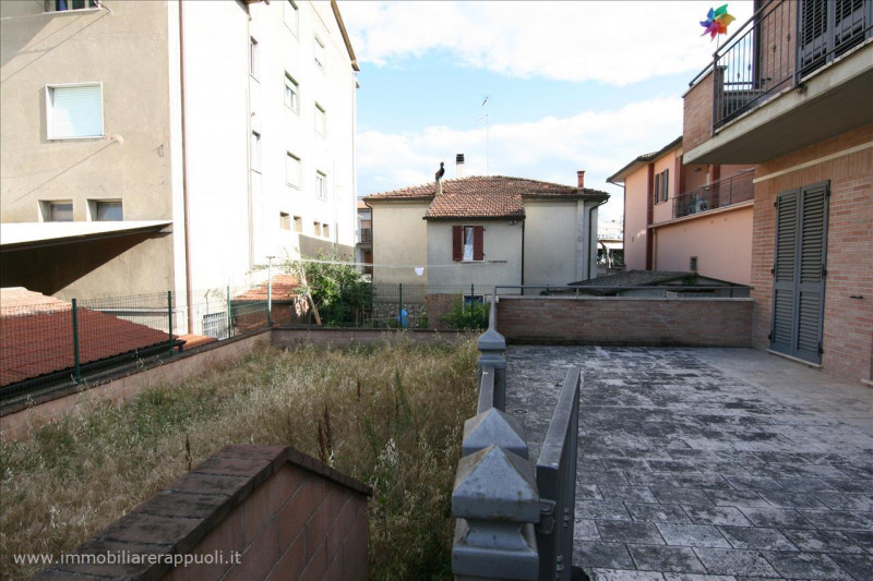 Appartamento in vendita a Sinalunga, 2 locali, prezzo € 109.000 | PortaleAgenzieImmobiliari.it