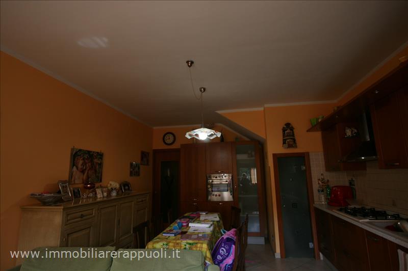 Appartamento in vendita a Sinalunga, 3 locali, zona olle, prezzo € 160.000 | PortaleAgenzieImmobiliari.it